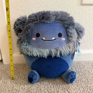 NWT - Dani the Navy Blue Bigfoot - 12 inches